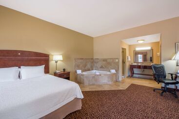 هتل Hampton Inn & Suites Oklahoma City South