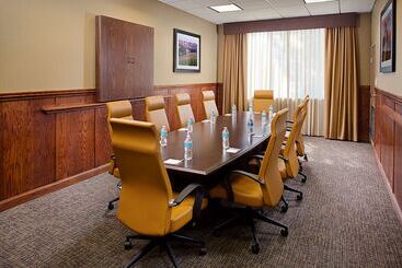 هتل Hampton Inn & Suites Palmdale