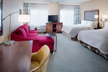 هتل Hampton Inn & Suites Palmdale