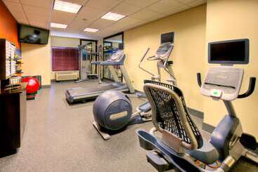هتل Hampton Inn & Suites Palmdale