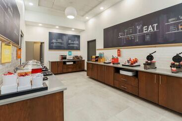 هتل Hampton Inn & Suites Pittsburgh Downtown