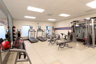 هتل Hampton Inn & Suites Raleighdurham Airportbrier Creek