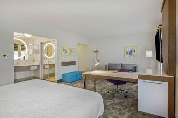 هتل Hampton Inn & Suites Raleighdurham Airportbrier Creek