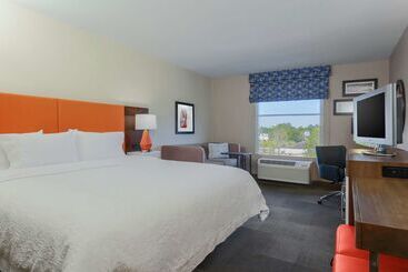 هتل Hampton Inn & Suites Tallahassee I 10/thomasville Road, Fl