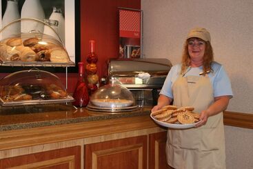 هتل Hampton Inn White River Junction