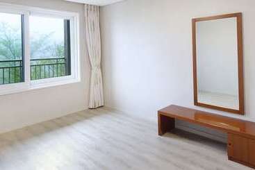 هتل Hanwha Resort Jeju