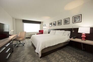 هتل Hilton Garden Inn Athens Downtown