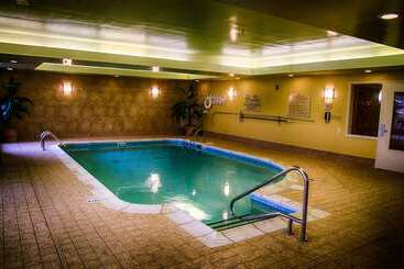 هتل Hilton Garden Inn Bowling Green