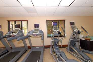 هتل Hilton Garden Inn Bowling Green
