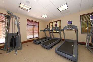 هتل Hilton Garden Inn Bowling Green