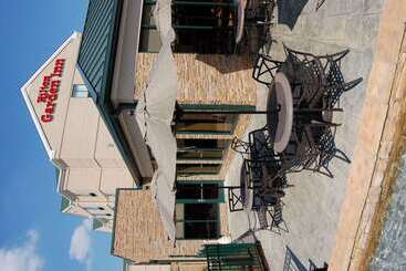 هتل Hilton Garden Inn Bowling Green