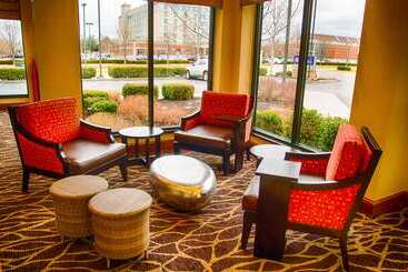 هتل Hilton Garden Inn Bowling Green