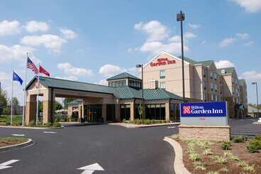 هتل Hilton Garden Inn Bowling Green