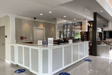 هتل Hilton Garden Inn Columbia