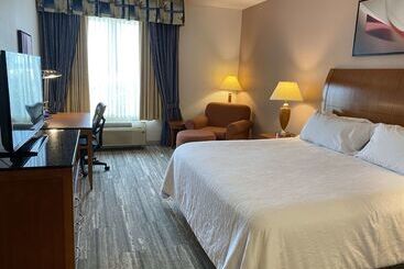 هتل Hilton Garden Inn Columbia