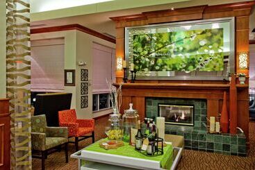 هتل Hilton Garden Inn Oklahoma City Airport