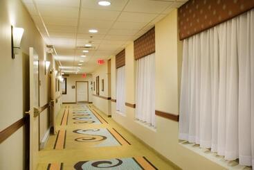 هتل Holiday Inn Bloomington University Area, An Ihg