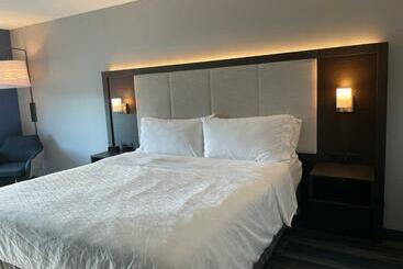 هتل Holiday Inn Express & Suites Columbia   East Elkridge, Jessup An Ihg