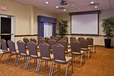 هتل Holiday Inn Express & Suites Lakeland North I 4, An Ihg