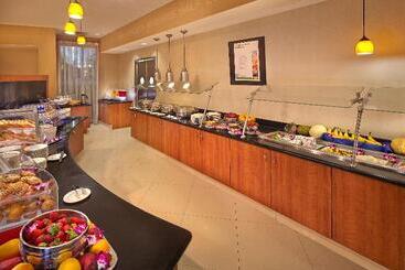 هتل Holiday Inn Jacksonville E 295 Baymeadows, An Ihg