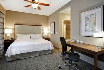 هتل Homewood Suites By Hilton Boise