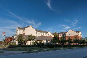 هتل Homewood Suites By Hilton Irvingdfw Airport