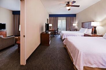هتل Homewood Suites By Hilton Laredo At Mall Del Norte