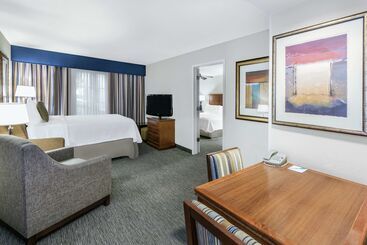 هتل Homewood Suites By Hilton Laredo At Mall Del Norte