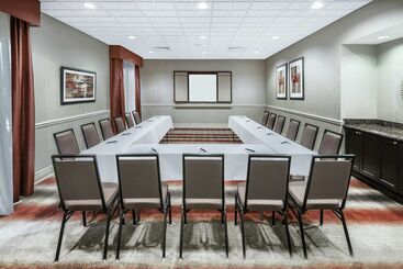 هتل Homewood Suites By Hilton Laredo At Mall Del Norte