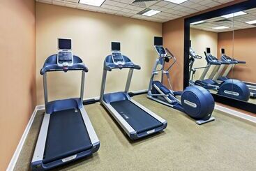 هتل Homewood Suites By Hilton Laredo At Mall Del Norte