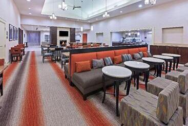 هتل Homewood Suites By Hilton Laredo At Mall Del Norte