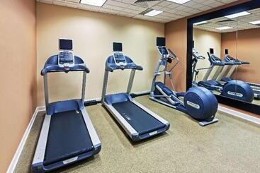 هتل Homewood Suites By Hilton Laredo At Mall Del Norte