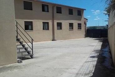 هتل La Bodega