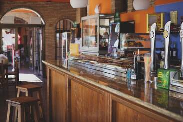هتل La Bodega