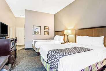 هتل La Quinta By Wyndham Biloxi