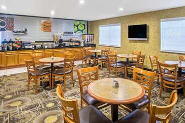 هتل La Quinta By Wyndham Fort Smith