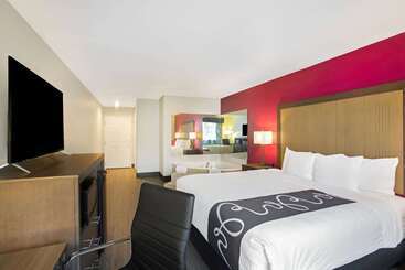 هتل La Quinta By Wyndham Fort Smith