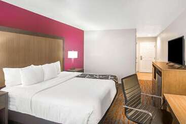 هتل La Quinta By Wyndham Fort Smith