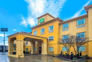 هتل La Quinta By Wyndham Fort Smith