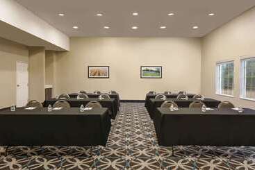 هتل La Quinta By Wyndham I 20 Longview South