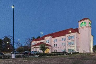 هتل La Quinta By Wyndham I 20 Longview South