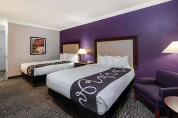 هتل La Quinta Inn & Suites By Wyndham Loveland Estes Park
