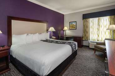 هتل La Quinta Inn & Suites By Wyndham Loveland Estes Park