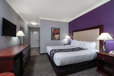 هتل La Quinta Inn & Suites By Wyndham Loveland Estes Park