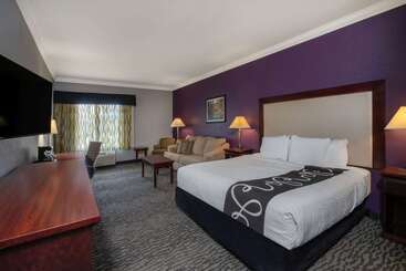 هتل La Quinta Inn & Suites By Wyndham Loveland Estes Park