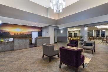 هتل La Quinta Inn & Suites By Wyndham Loveland Estes Park