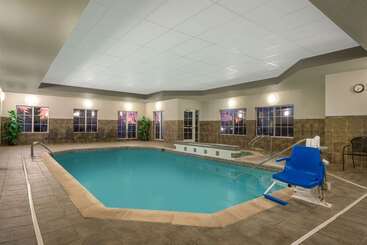هتل La Quinta Inn & Suites By Wyndham Loveland Estes Park
