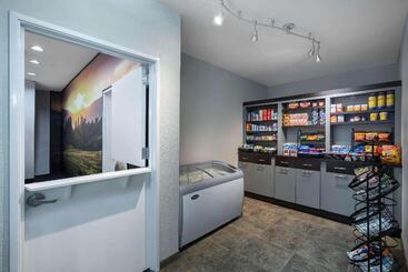 هتل La Quinta Inn & Suites By Wyndham Loveland Estes Park