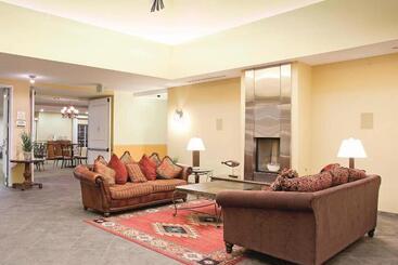 هتل La Quinta Inn & Suites By Wyndham Loveland Estes Park