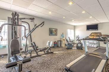 هتل La Quinta Inn & Suites By Wyndham Loveland Estes Park